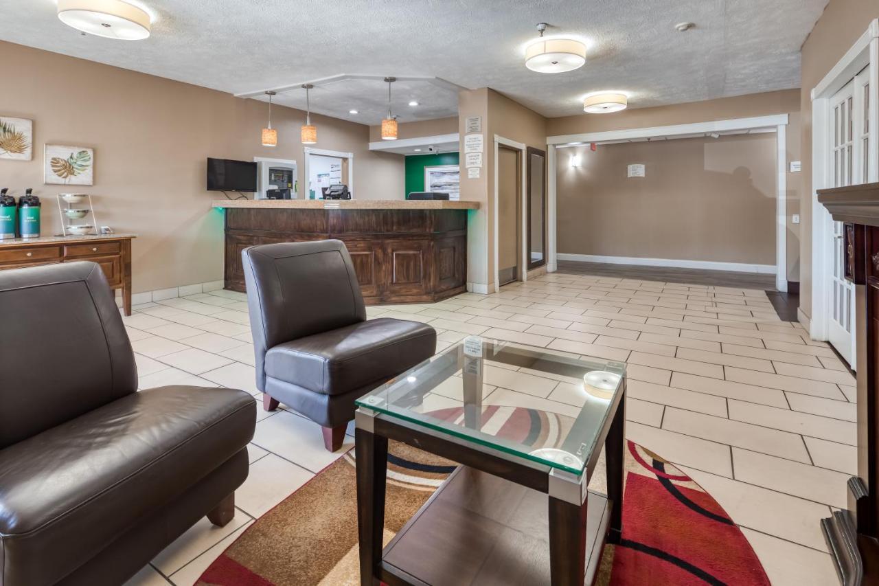 Hotel Quality & Southwest Near I-72 Springfield